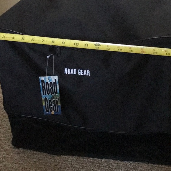 Road Gear Cargo Locker Bag Collapsible 15”x 18” x 12” - Picture 8 of 12